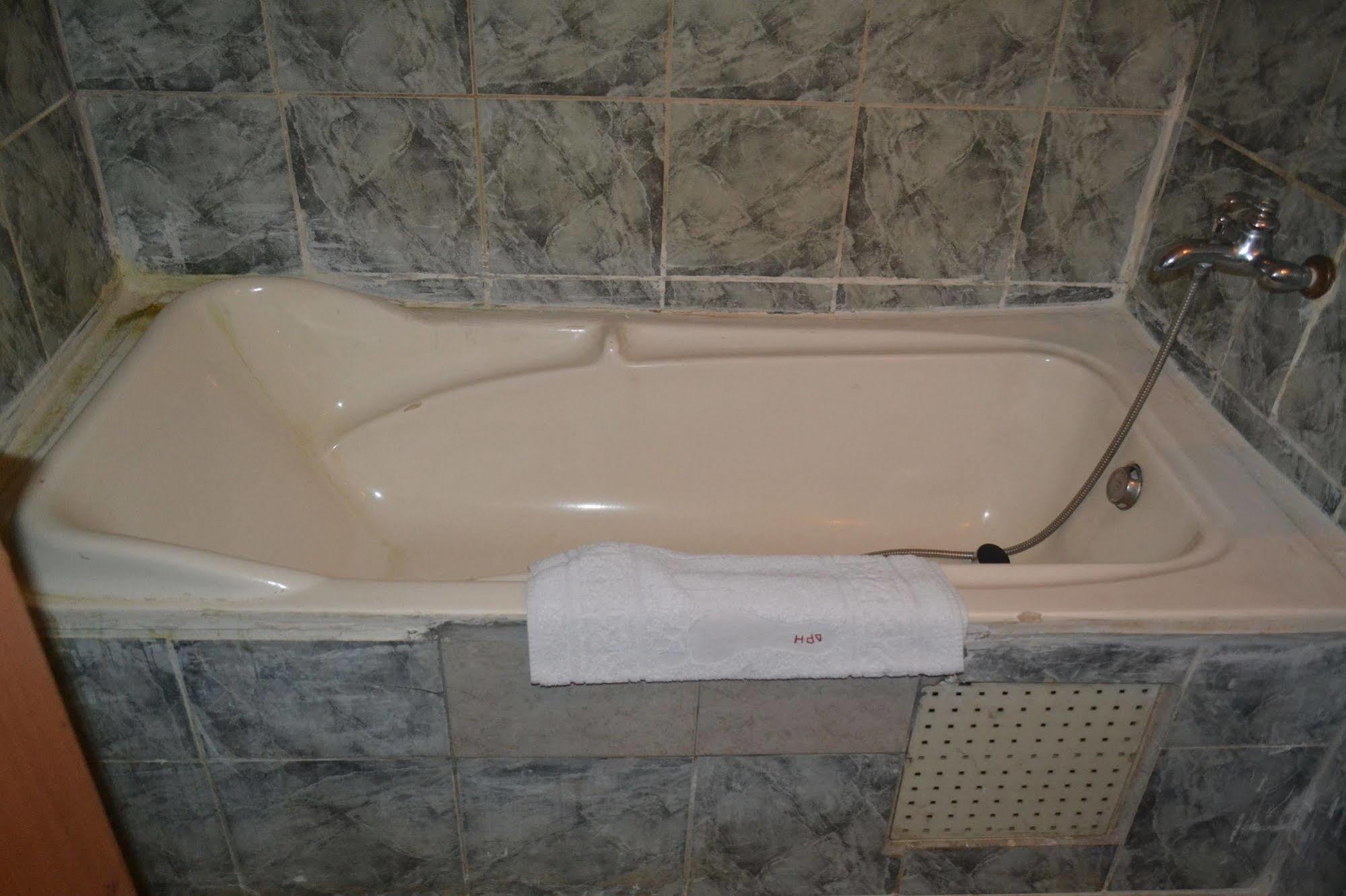 Denver Plaza Hotel Duala Zewnętrze zdjęcie